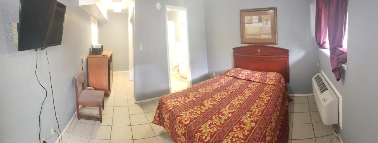 Home Suites San Antonio Exteriör bild